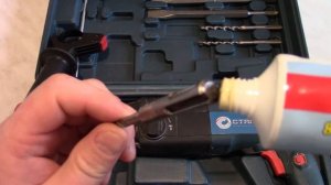 Смазывать буры в перфораторе или нет ???