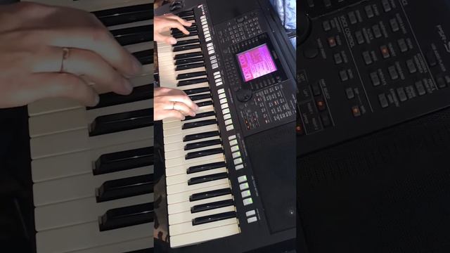 "Моя хата в вешневім садочку" Yamaha psr s750 смотреть онлайн