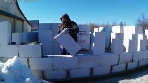 как проходит весь процесс кладки пеноблоков, строительство дома своими руками. сможешь сделать сам