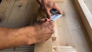 Как отпилить доску под углом 45 градусов. Простой способ