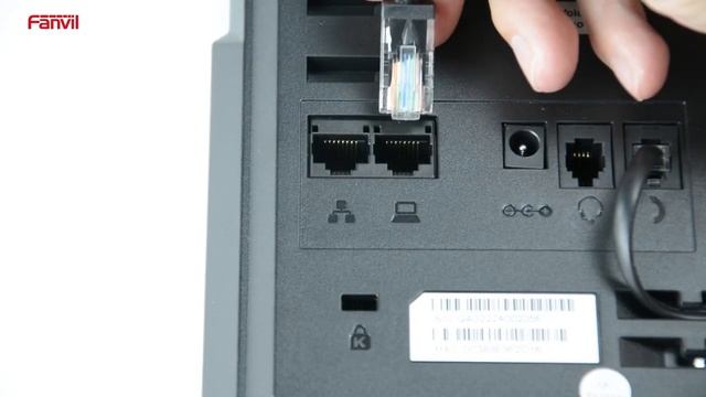 IP телефон Fanvil X303. Видео распаковки