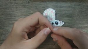 Ушан(зайчик) из бисера . Амигуруми. Мастер клас. Ушки . 1 Часть.