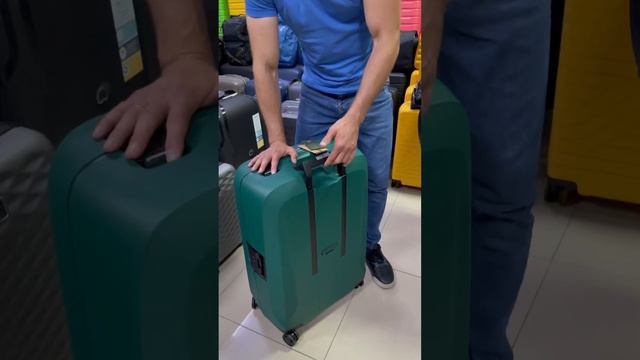 Валіза Samsonite Essens смотреть онлайн