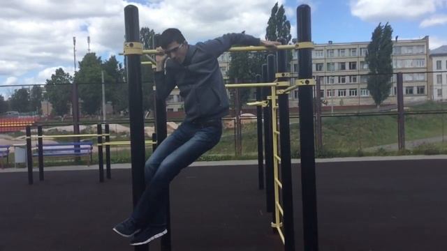Полотенце на турнике 2017 (slowmo)