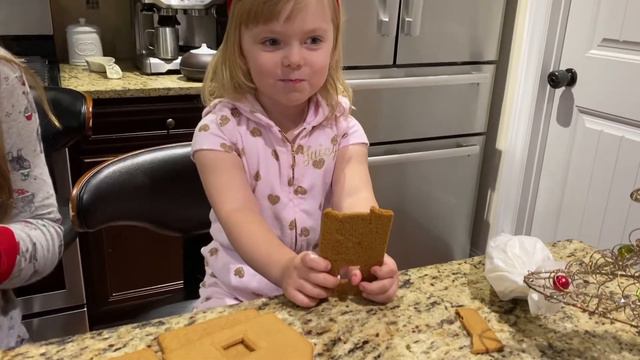 Делаем пряничный домик/ gingerbread house! смотреть онлайн