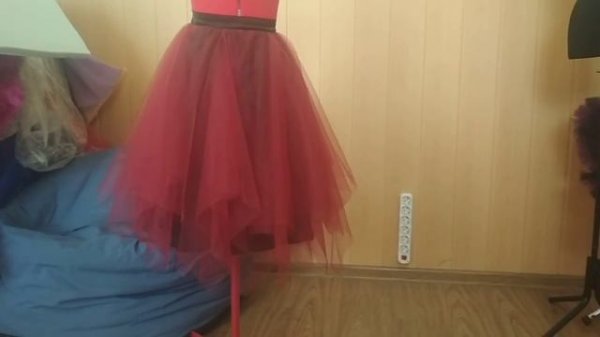 Красивая юбка необычного кроя. Eli-stor.com