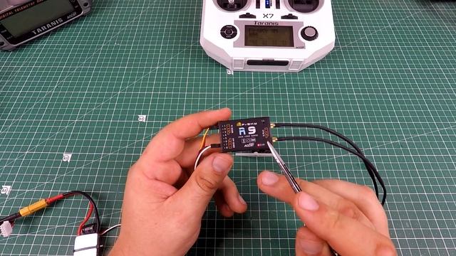 FrSky R9M 900MHz- Новая дальнобойка! Ознакомительный обзор.