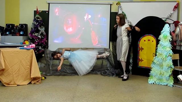 4 Б Белоснежка на английском смотреть онлайн