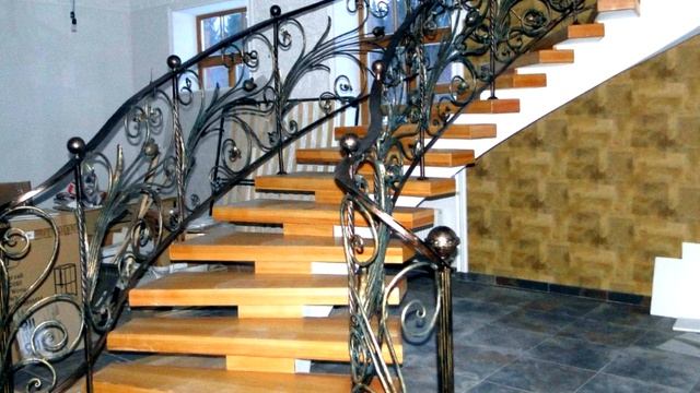 Лестница 146 Из бетона лестница на второй этаж в частном доме Днепропетровск Днепр смотреть онлайн