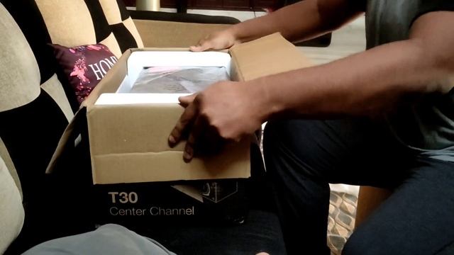 Polk audio T30 centre channel unboxing. #polk #polkaudio смотреть онлайн