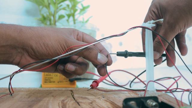 Drone motor thrust test смотреть онлайн