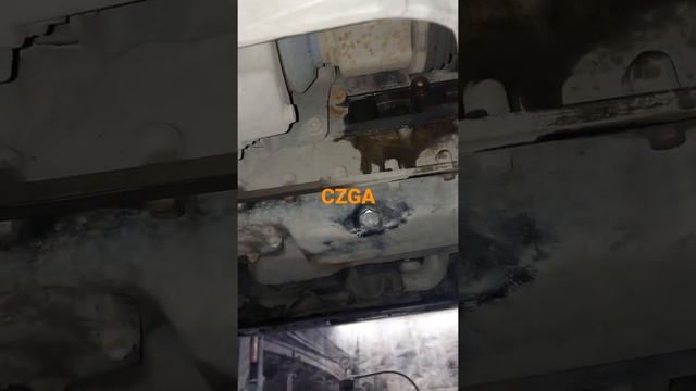 AUDI Q3 RS,CZGA 2.5 TFSI,номер двигателя смотреть онлайн