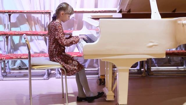 Швецова Арина 9 лет. Анна Красильщикова- танец башмачков смотреть онлайн
