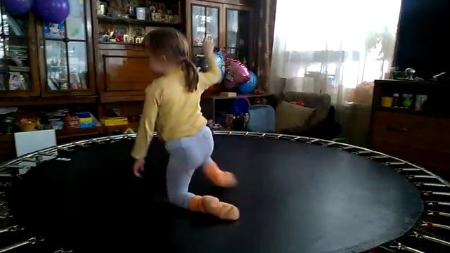 Батут смотреть онлайн