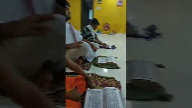 Small Children Chant Veda Mantras Like Experts смотреть онлайн