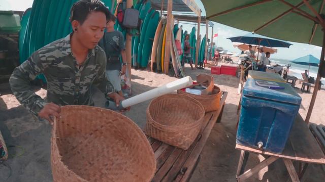 발리 짱구 해변에서 난생 처음 서핑 도전한 결말은? [EP4] смотреть онлайн