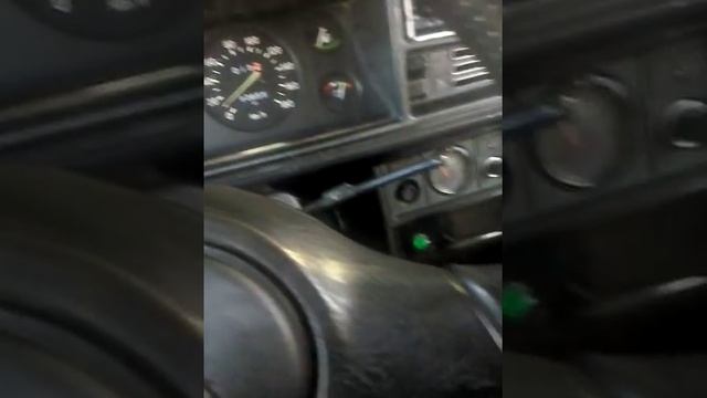 ваз 2107, заводим после месячного простоя смотреть онлайн