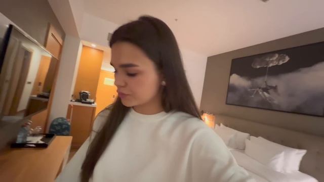 ДЕНЬ С ЛИЗКОЙ | Я УЛЕТЕЛА В СОЧИ | НАШ ОТЕЛЬ | РУМТУР | МОИ БУДНИ | ЧИТАЮ ВАШИ КОММЕНТАРИИ | смотреть онлайн