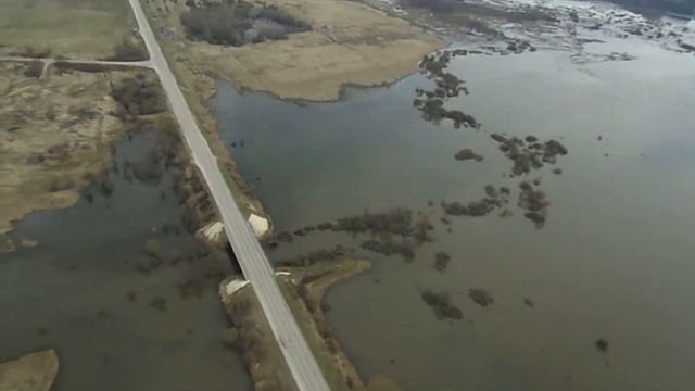 Разлив мокши с высоты птичьего полета смотреть онлайн