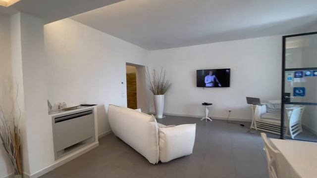 Италия: Сколько стоит и как купить винодельню с отелем смотреть онлайн