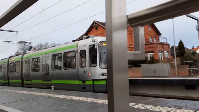 Stadtbahn Hannover Linie 1 Rethen Bahnhof (Richtung Langenhagen) смотреть онлайн
