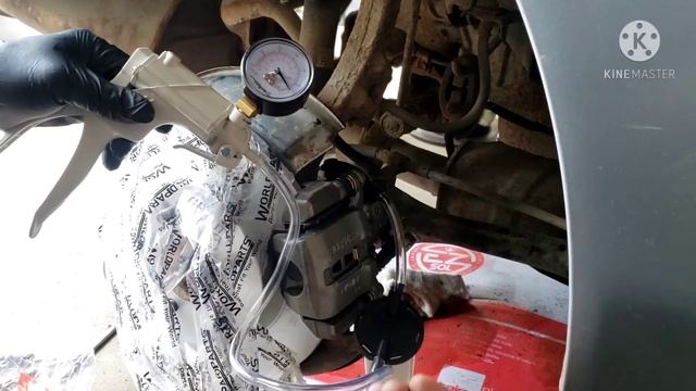 Honda Prelude Brake Bleed Procedures!This Piston Grip Hand Pump Make Your Job Easy. смотреть онлайн
