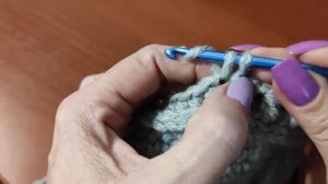 КУБАНКА объемным, красивым узором, крючком.  ШАПКА-КУБАНКА для начинающих. (720p).mp4