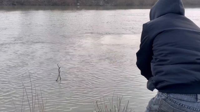 СНОВА НА РЫБАЛКУ! РЕКА КУБАНЬ В ДЕКАБРЕ. смотреть онлайн