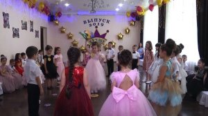 Игра с бубном "Кто скорее?" муз. Л. Шварца