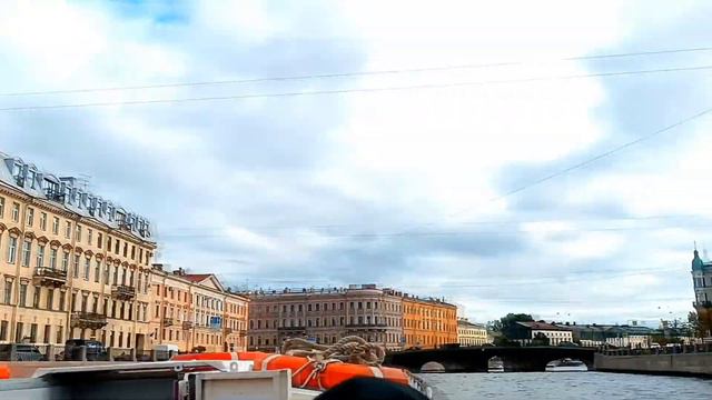 Первый раз в Петербурге смотреть онлайн