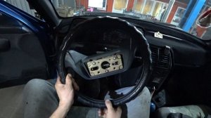 КАК УСТАНОВИТЬ РУЛЬ И РЕЙКУ В ЦЕНТРАЛЬНОЕ ПОЛОЖЕНИЕ на ваз 2110,2108-15...давайте исправим!