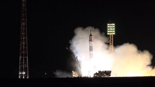 Запуск ракеты «Союз МС-03» смотреть онлайн