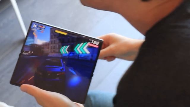 Tengo el teléfono HUAWEI que se dobla ? ¿Vale la pena gastar TANTO? | Huawei Mate XS смотреть онлайн
