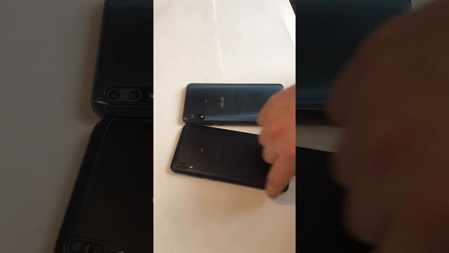 Честный обзор-сравнение / Asus Zenfone Max Pro M1 vs Asus Zenfone Max Pro M2/ опыт эксплуатации смотреть онлайн