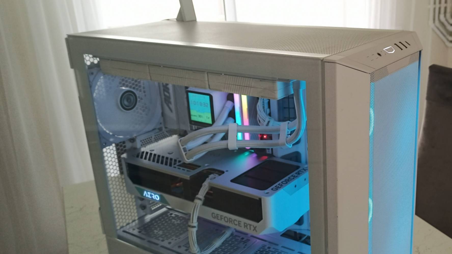 БЕЛЫЙ ПК ДЛЯ QHD(2К) на 7800X3D + RTX 4080 SUPER AERO в Lian Li Liancoll III !!!