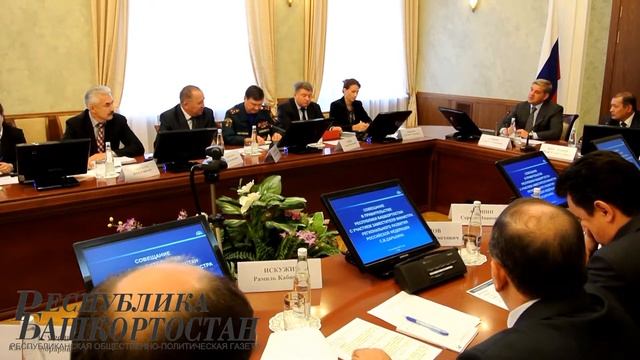 Пенсионеры помогут строителям накоплениями смотреть онлайн