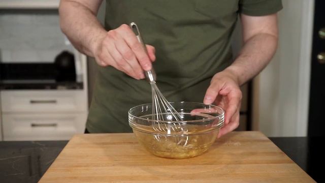 Kale Salad with Fried Shallots смотреть онлайн