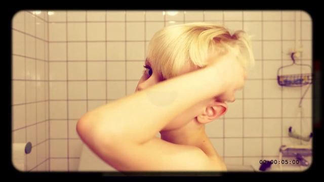 Bad hair day!!? Mikael смотреть онлайн