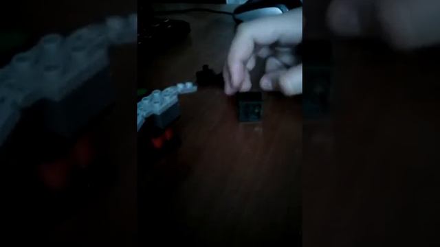 Как сделать боломбоя из Лего