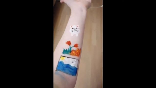 Тренд показать свою руку смотреть онлайн
