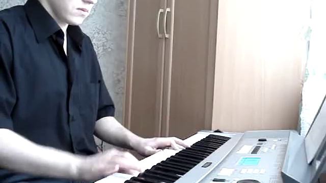 THE CRANBERRIES - ZOMBIE on piano/keyboard смотреть онлайн