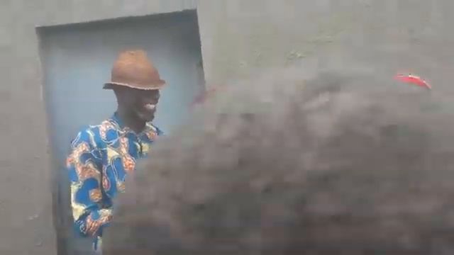 GAG VUE DE LOIN AYE MABE RETOUR EN FORCE ABONNEZ-VOUS SUR FAITH TV SVP смотреть онлайн