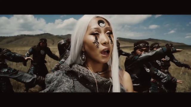 DJ Mountain смотреть онлайн
