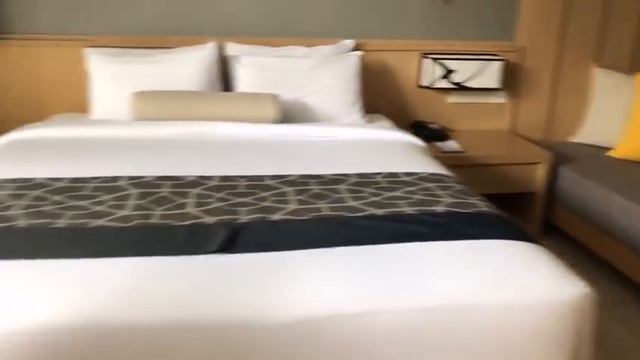 Bangsak Merlin Resort смотреть онлайн