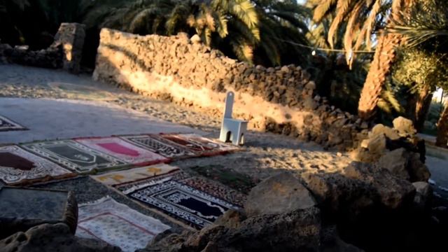 Посещение исторических мест в Мединеئەنسار-مۇھاجىرلار ئاۋال ناماز ئوقۇغان ئۇسبە مەسجىد مسجد العصبة смотреть онлайн