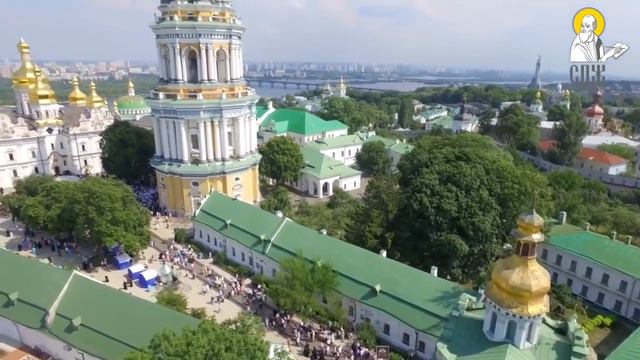 СРАВНЕНИЕ крестного хода Московского и Киевского патриархатов в День Крещения Руси смотреть онлайн