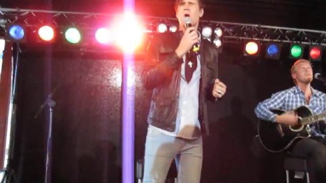 Robin Bengtsson - Black Roses @ Thunbergs bil Uppsala 10/10 смотреть онлайн