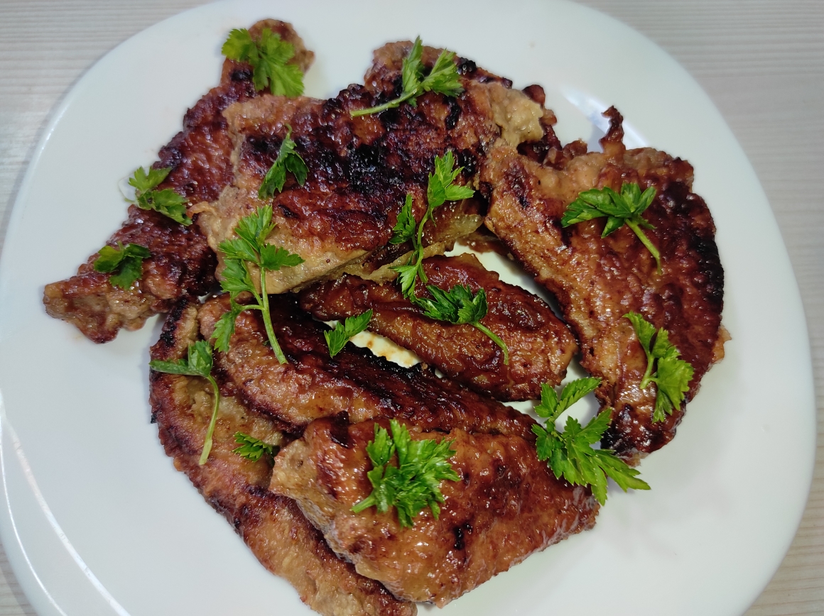 Жаренная маринованная печень..mp4 смотреть онлайн