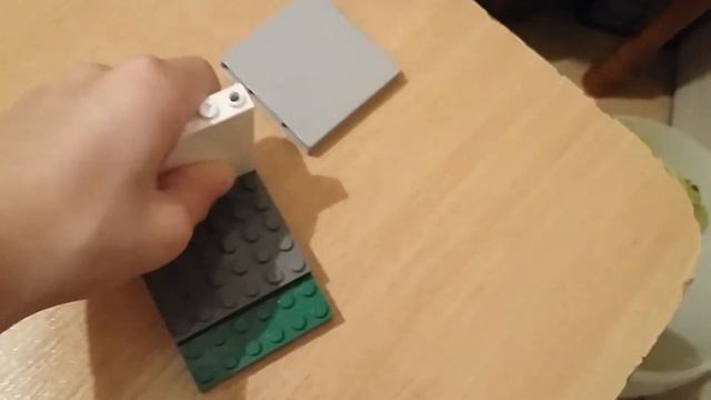 Как сделать подставку из лего смотреть онлайн