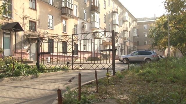 Шлагбаумы мешают проезду пожарных смотреть онлайн